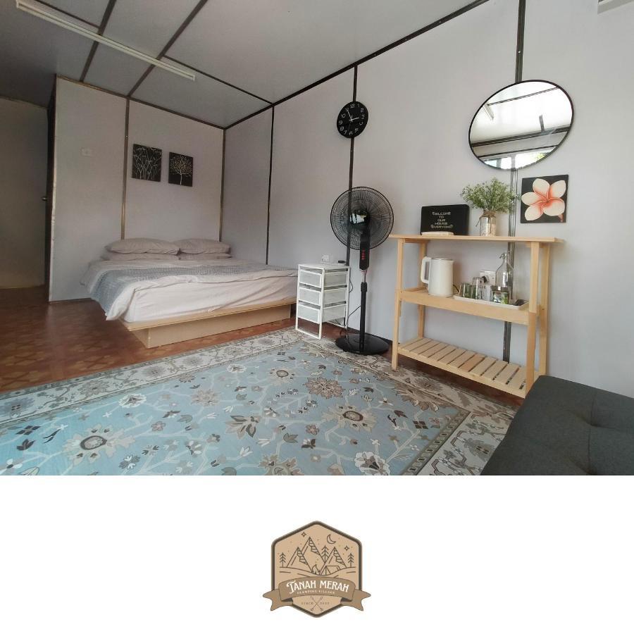 Tanah Merah Glamping Village Kuala Kangsar