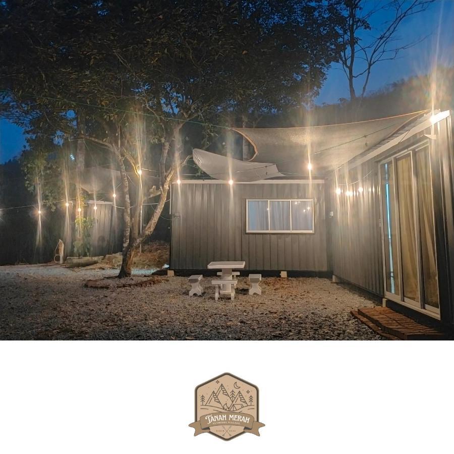 Tanah Merah Glamping Village Kuala Kangsar